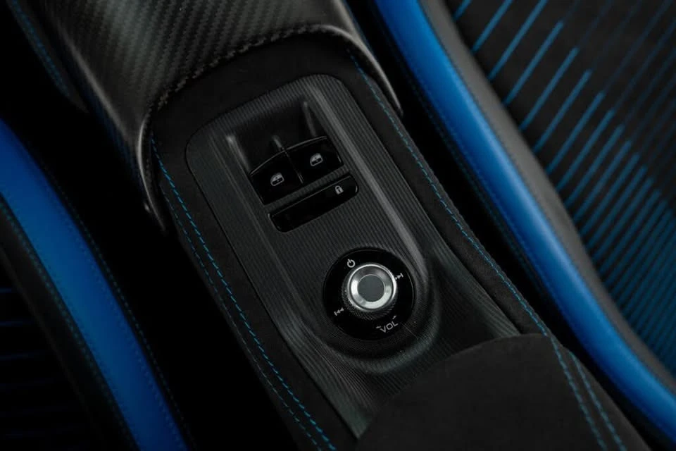 2022 Maserati MC20 - Image 15 of 20