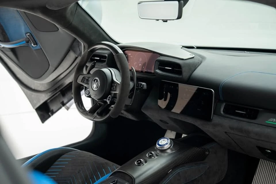 2022 Maserati MC20 - Image 18 of 20
