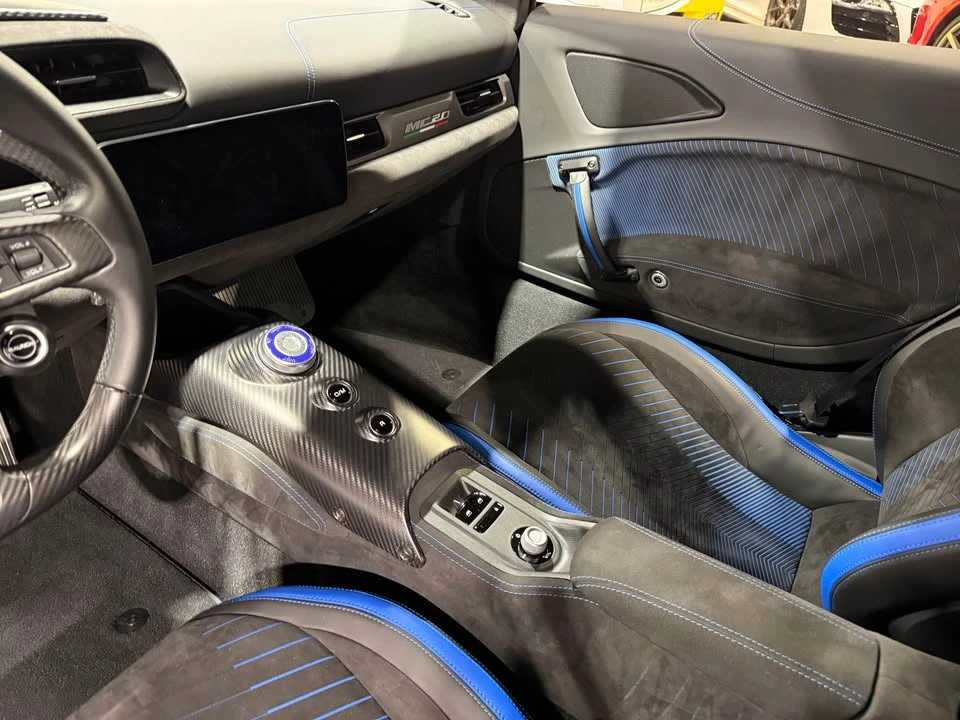 2022 Maserati MC20 - Image 18 of 19