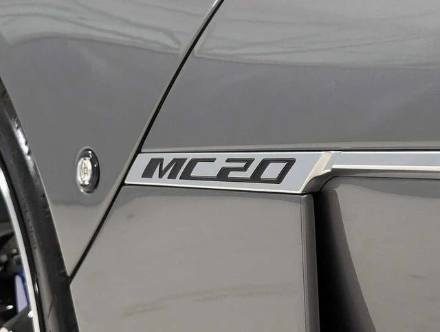 2022 Maserati MC20 - Image 18 of 20