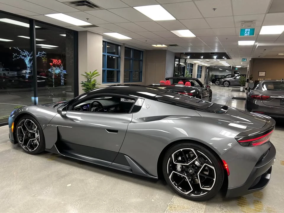 2022 Maserati MC20 - Image 8 of 20