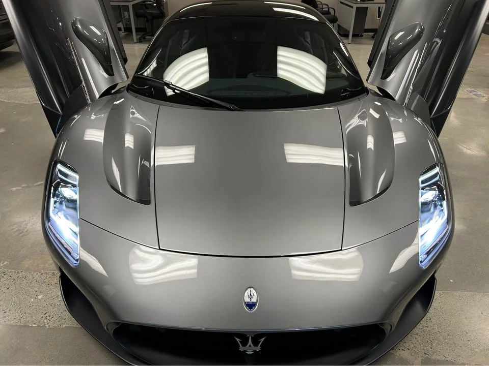 2022 Maserati MC20 - Image 2 of 20