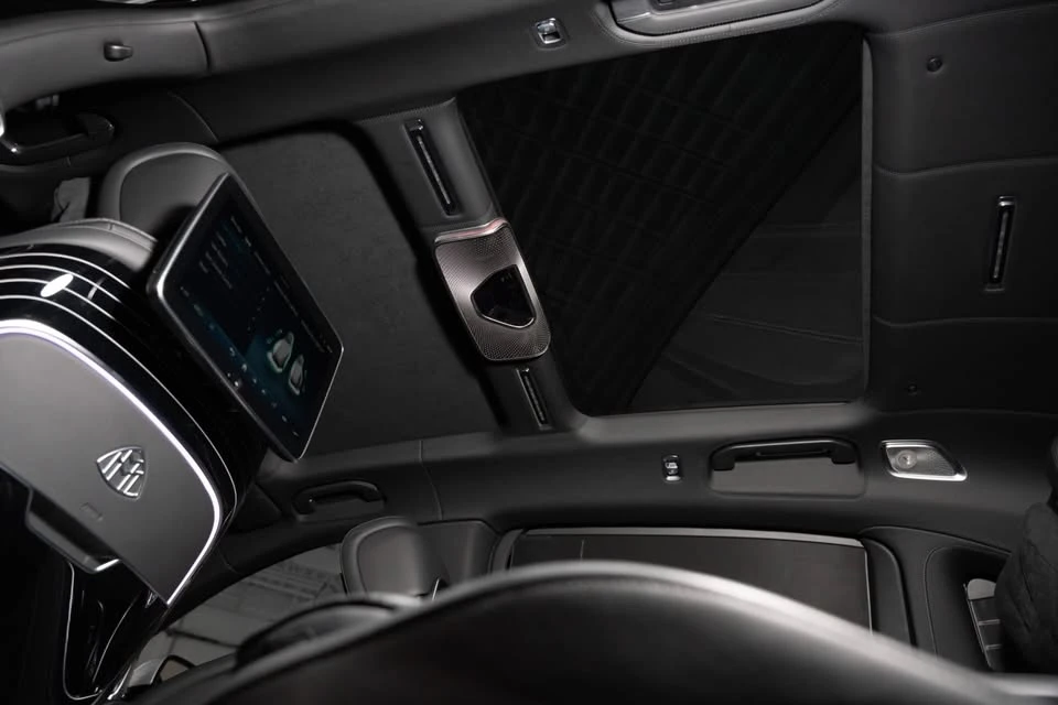 2022 Maybach - Image 2 of 20