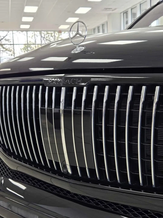 2022 Maybach - Image 2 of 16