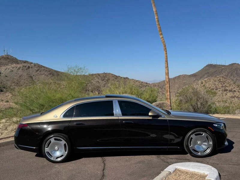 2022 Maybach - Image 2 of 6