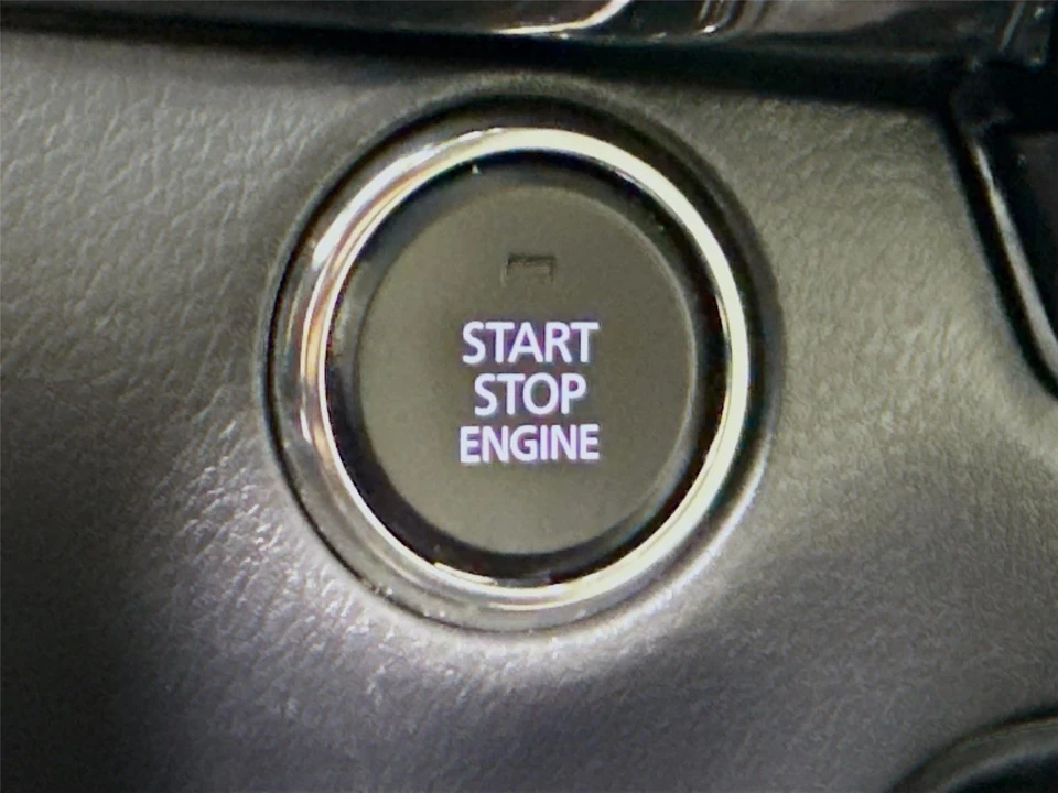 2022 Mazda CX-30 - Image 13 of 31