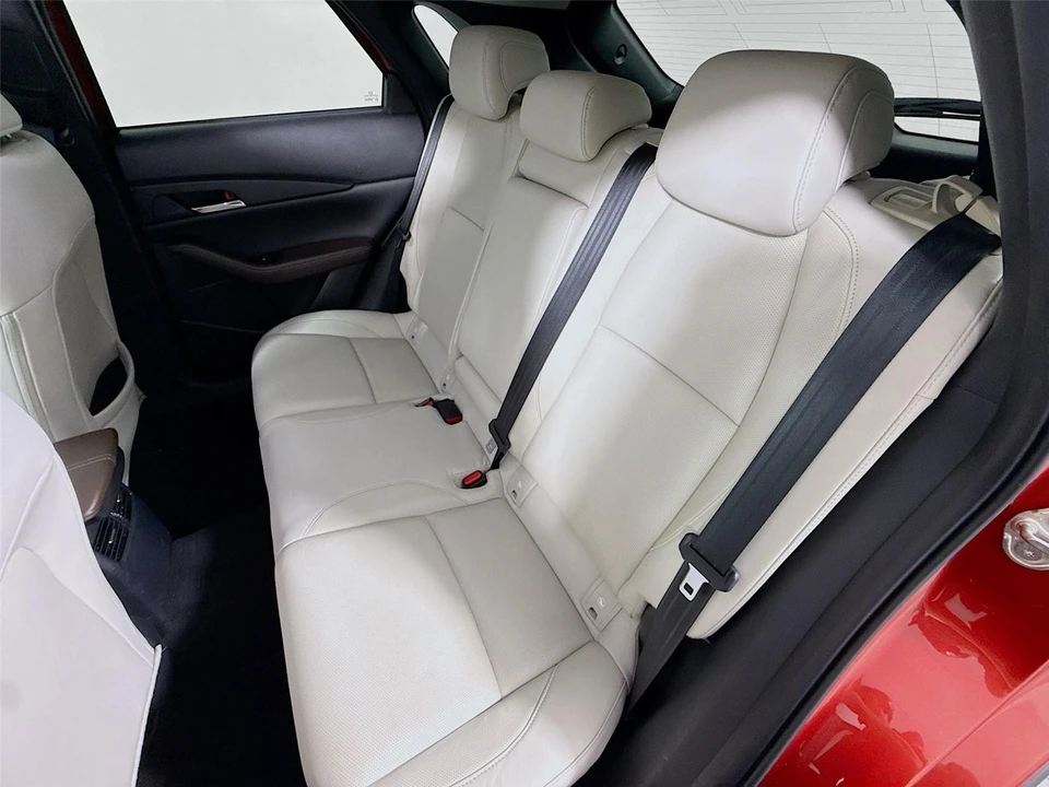 2022 Mazda CX-30 - Image 19 of 31