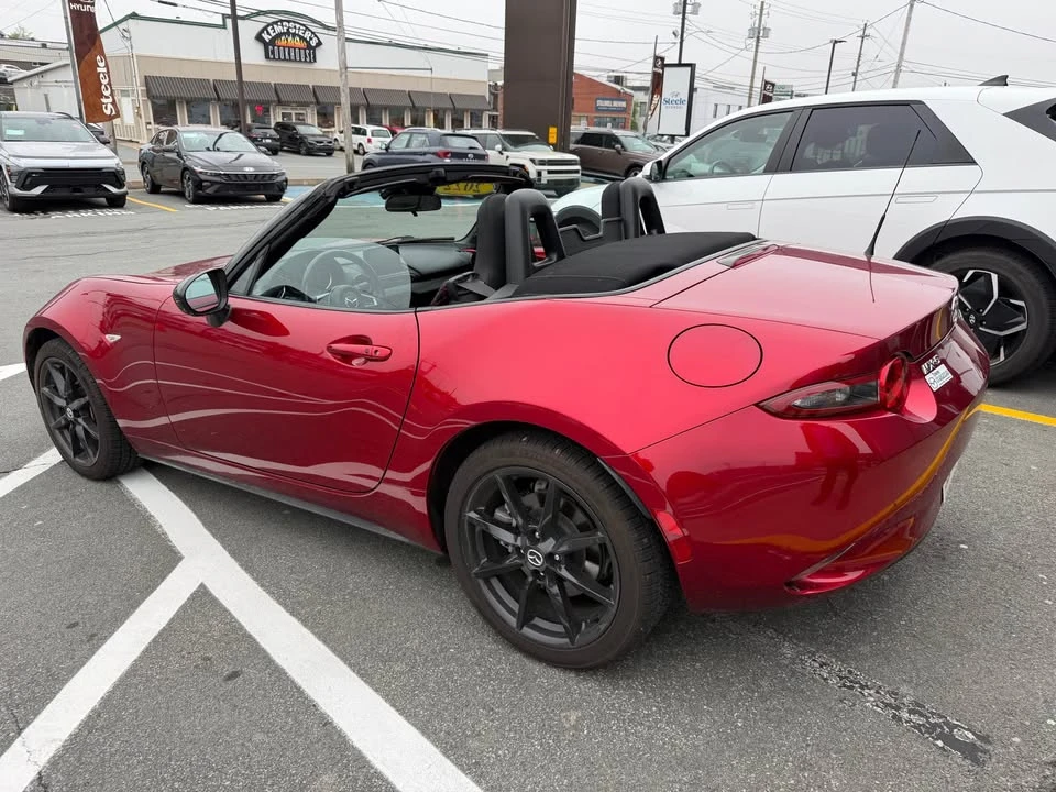 2022 Mazda ND MX-5 Miata - Image 4 of 7
