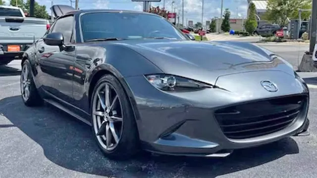 2022 Mazda MAZDA MX-5 Miata RF Grand Touring Convertible 2D