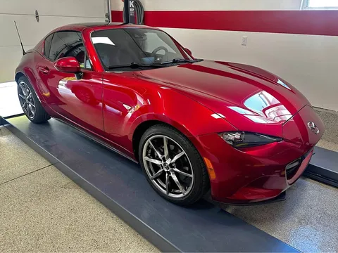 2022 Mazda MX-5 Miata RF Grand Touring Convertible 2D