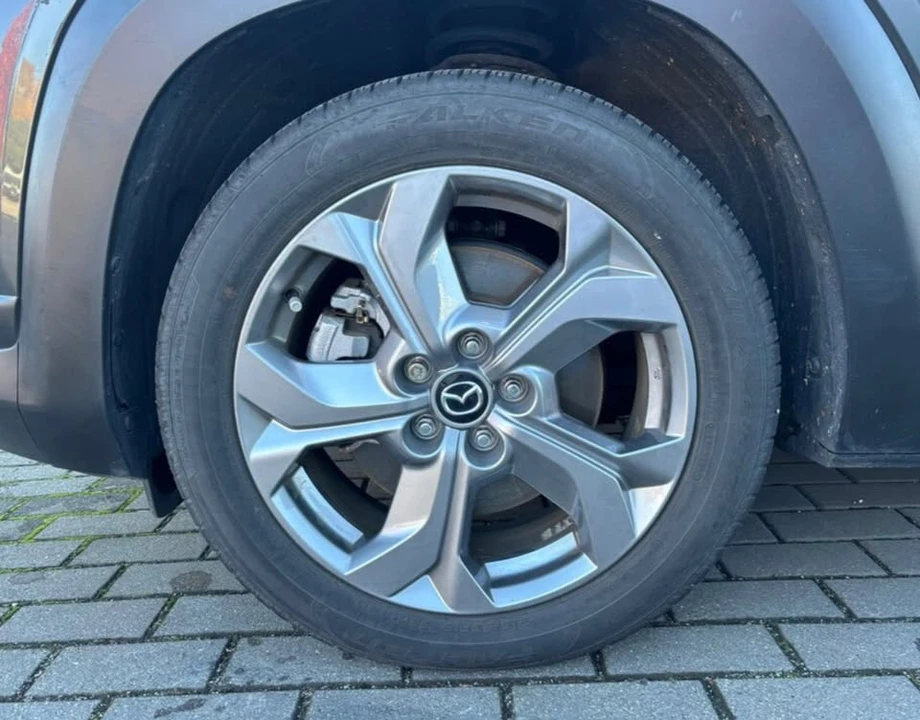 2022 Mazda MX-3 - Image 2 of 4