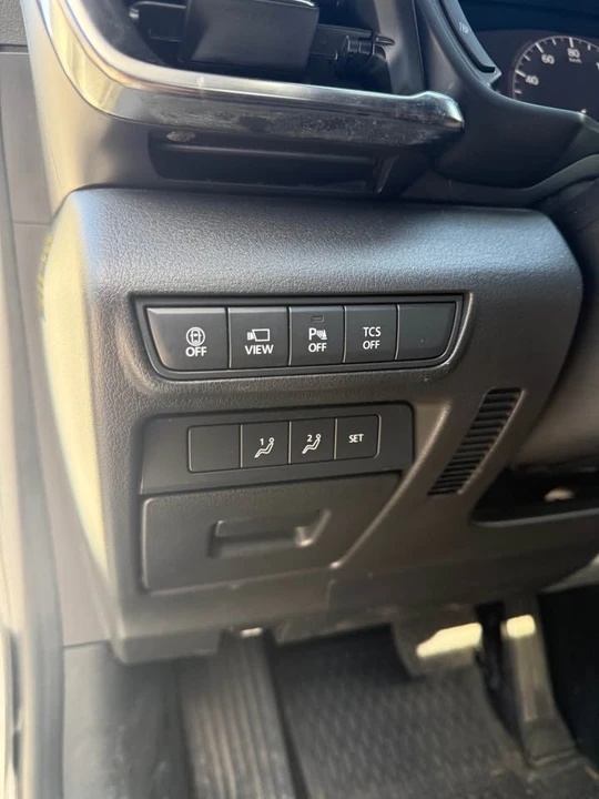 2022 Mazda - Image 12 of 13
