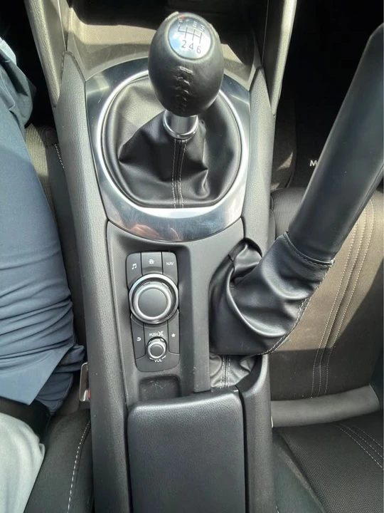 2022 Mazda ND MX-5 Miata - Image 10 of 17