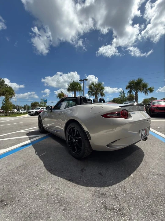 2022 Mazda ND MX-5 Miata - Image 13 of 17