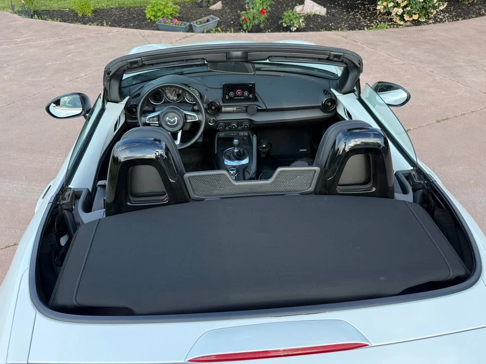 2022 Mazda ND MX-5 Miata - Image 9 of 18