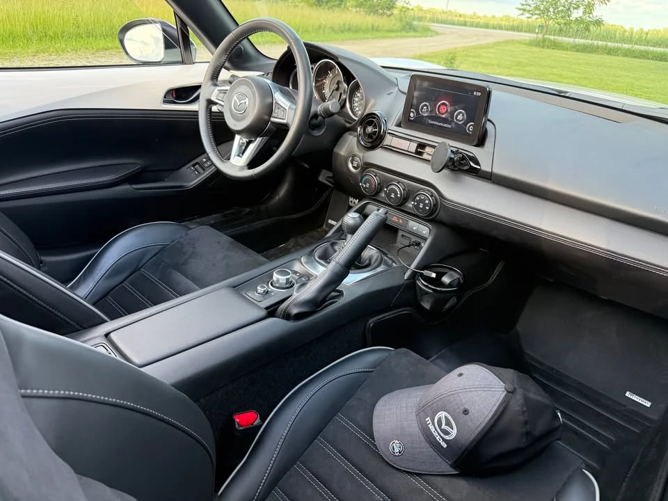 2022 Mazda ND MX-5 Miata - Image 14 of 18