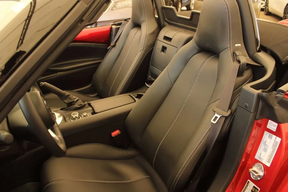 2022 Mazda ND MX-5 Miata - Image 10 of 13