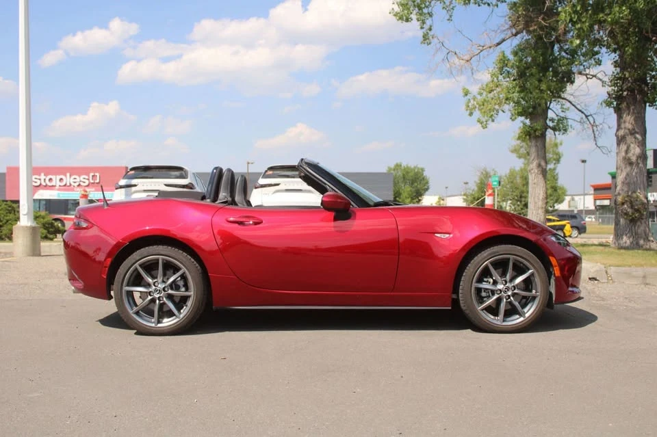 2022 Mazda ND MX-5 Miata - Image 5 of 13