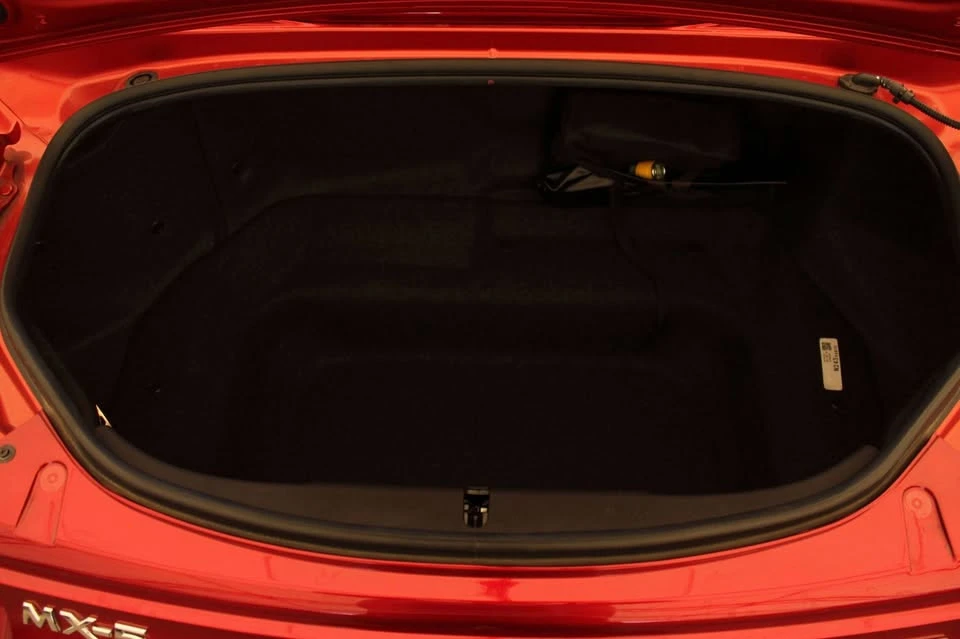 2022 Mazda ND MX-5 Miata - Image 11 of 13