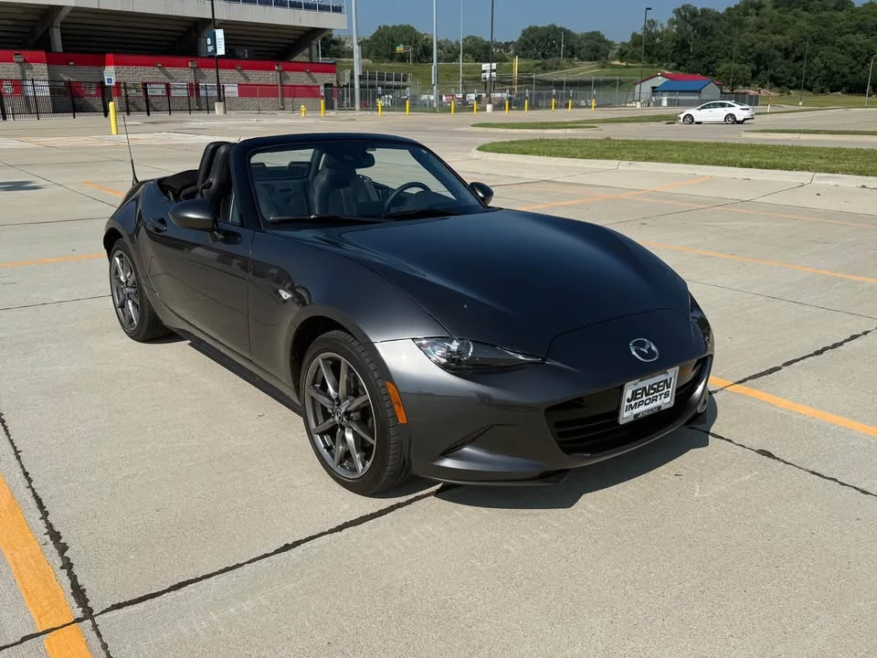 2022 Mazda ND MX-5 Miata - Image 2 of 8
