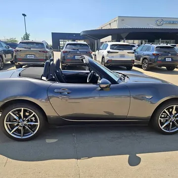 2022 Mazda MX-5 Grand Touring Convertible 2D