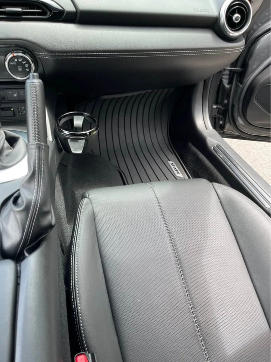 2022 Mazda ND MX-5 Miata - Image 14 of 15