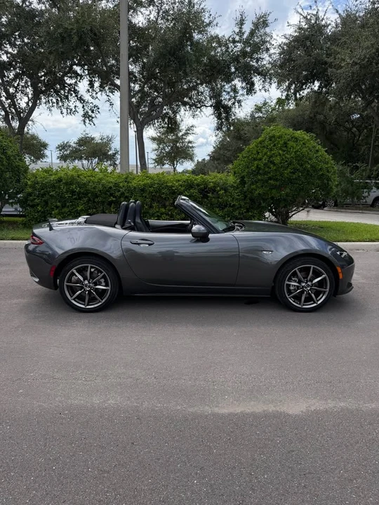 2022 Mazda ND MX-5 Miata - Image 12 of 17
