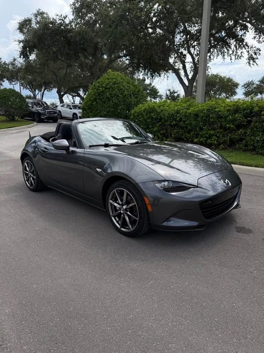 2022 Mazda ND MX-5 Miata - Image 14 of 17