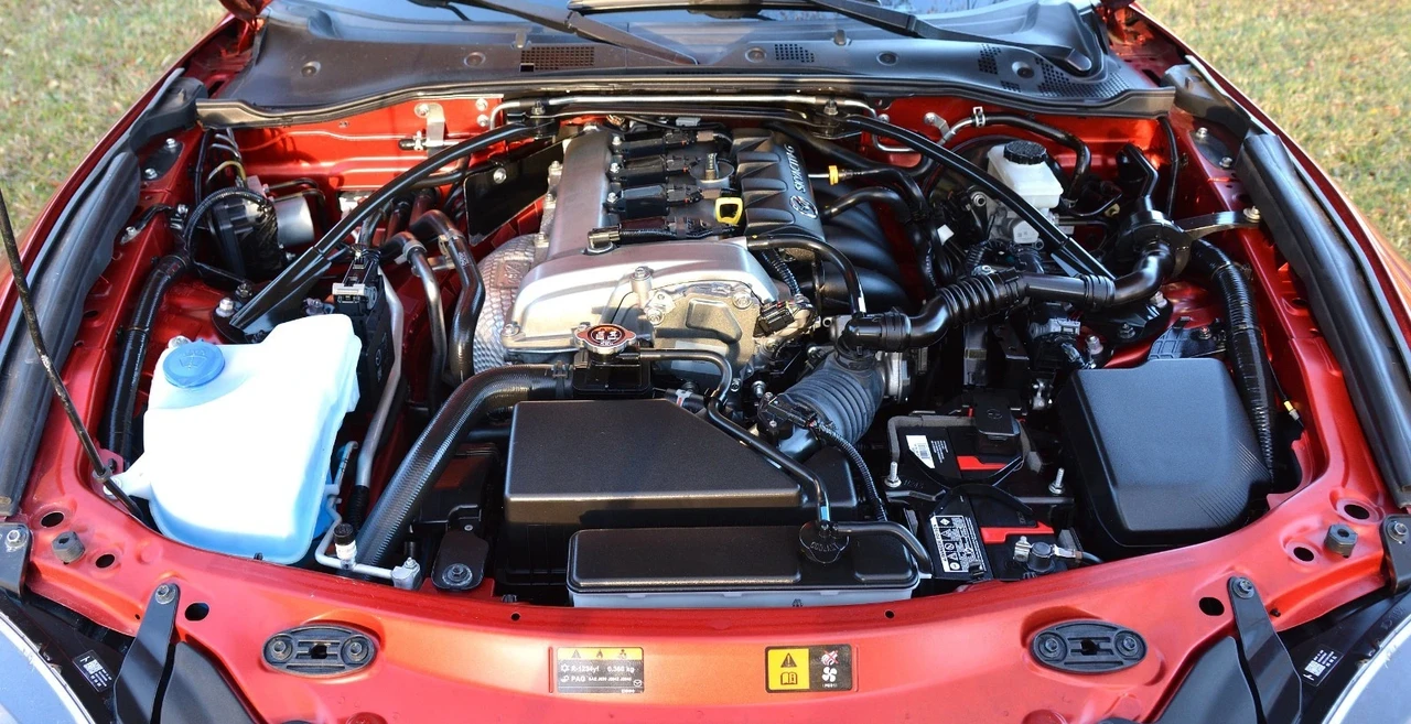 2022 Mazda ND MX-5 Miata - Image 17 of 21