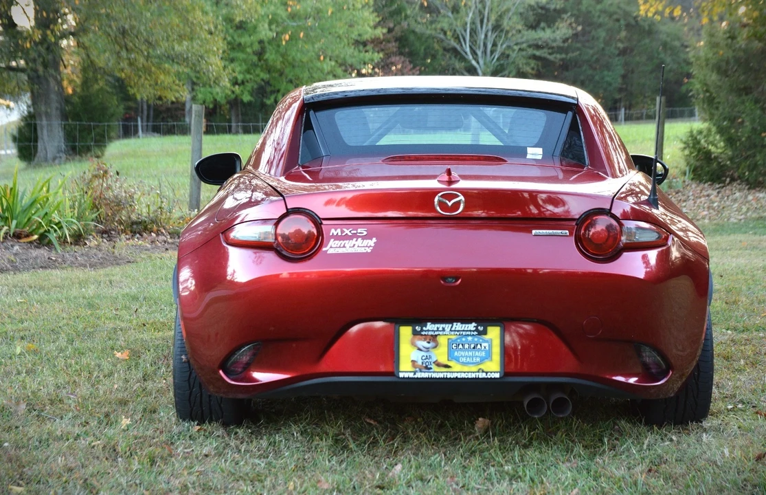 2022 Mazda ND MX-5 Miata - Image 11 of 21