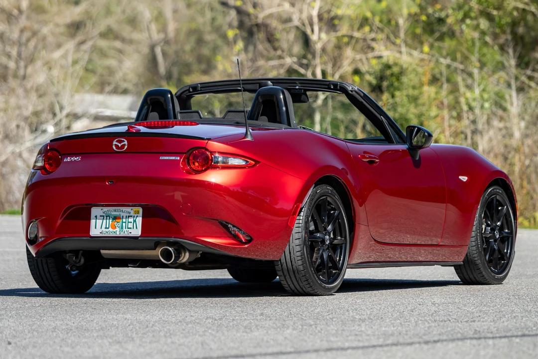 2022 Mazda ND MX-5 Miata - Image 4 of 31