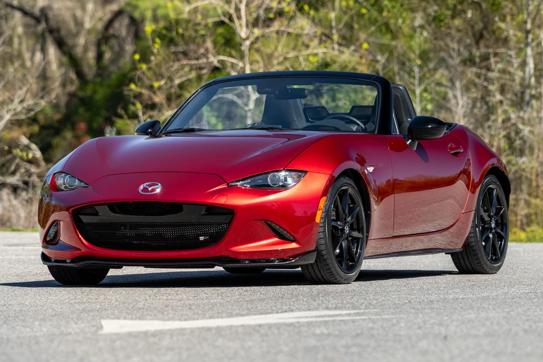 2022 Mazda ND MX-5 Miata - Image 7 of 31