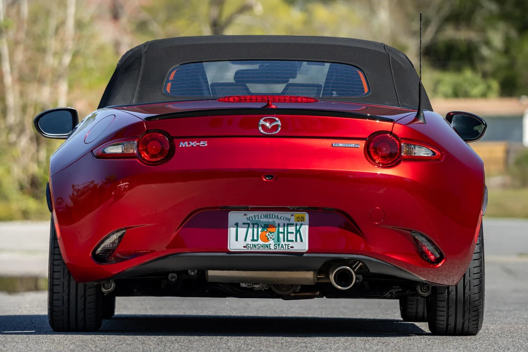 2022 Mazda ND MX-5 Miata - Image 15 of 31