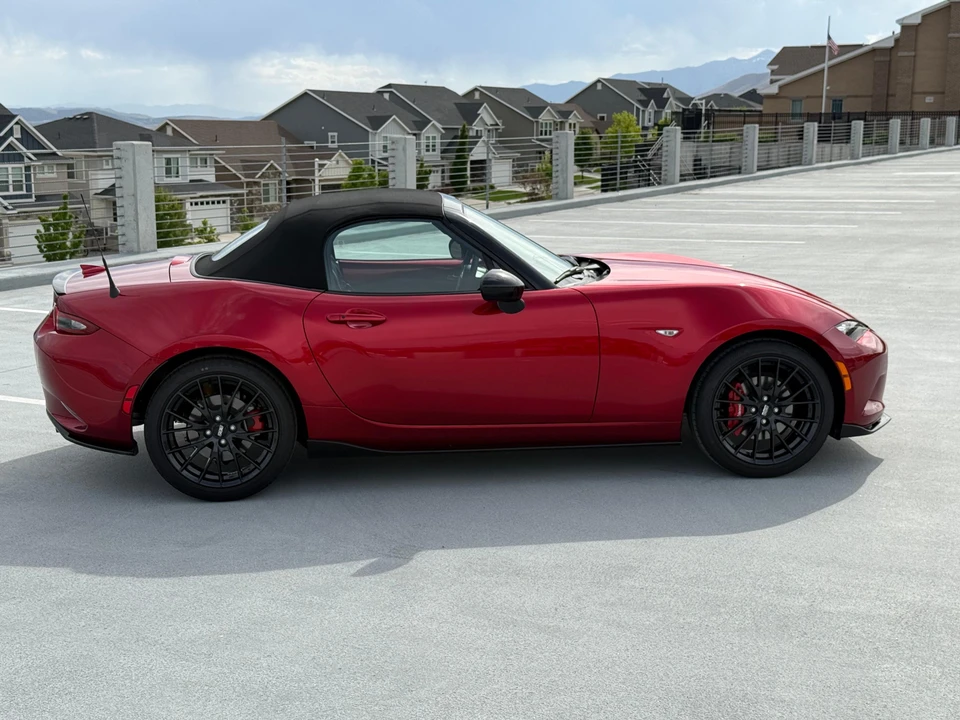 2022 Mazda ND MX-5 Miata - Image 14 of 31