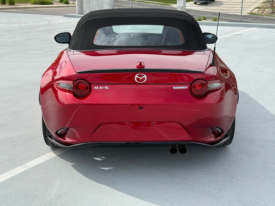 2022 Mazda ND MX-5 Miata - Image 13 of 31