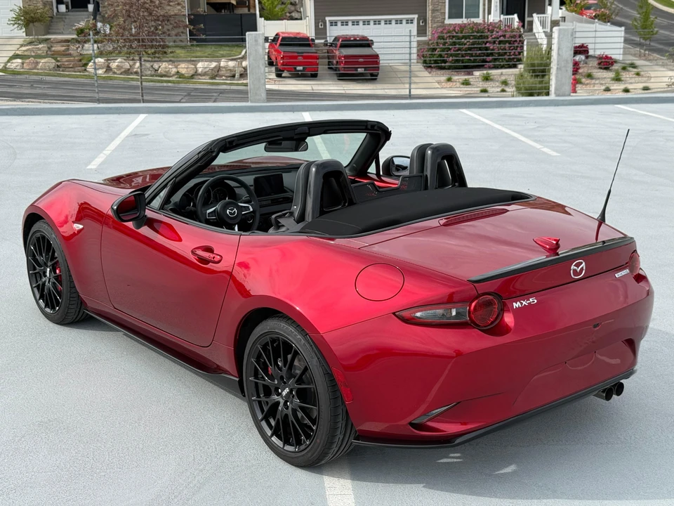 2022 Mazda ND MX-5 Miata - Image 7 of 31