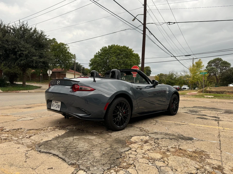 2022 Mazda ND MX-5 Miata - Image 8 of 31