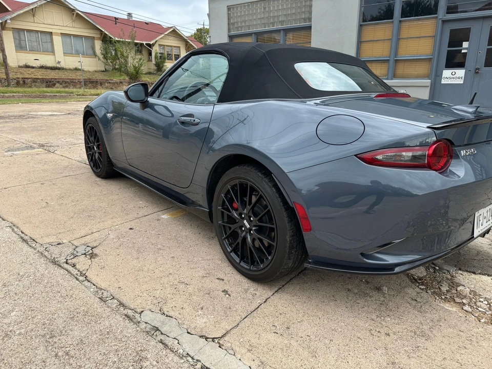 2022 Mazda ND MX-5 Miata - Image 19 of 31