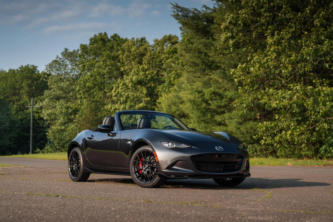 2022 Mazda ND MX-5 Miata - Image 24 of 31