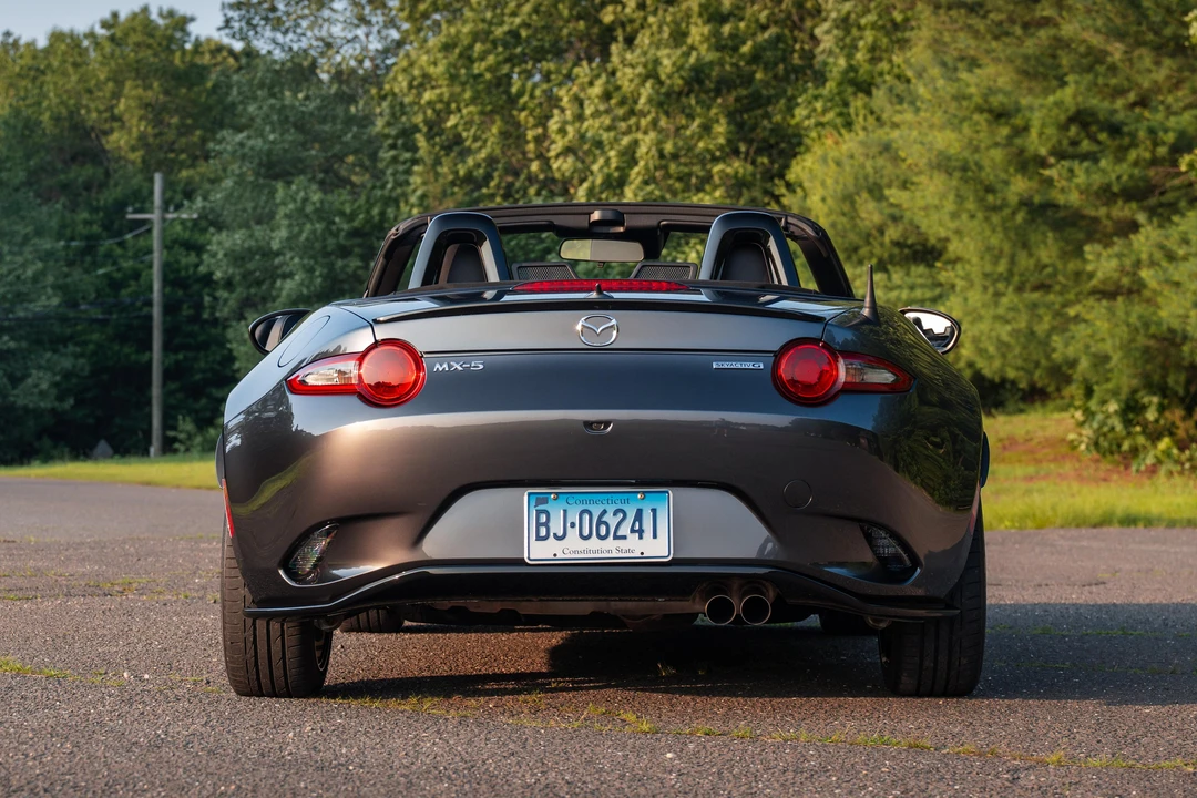 2022 Mazda ND MX-5 Miata - Image 19 of 31