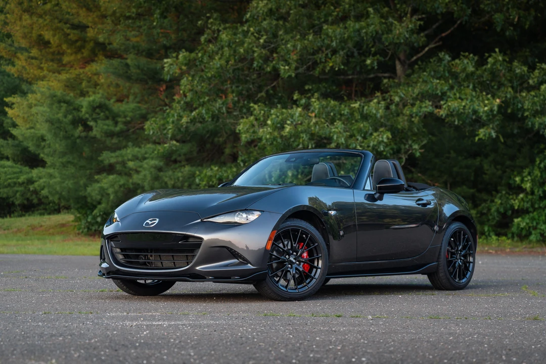 2022 Mazda ND MX-5 Miata - Image 13 of 31
