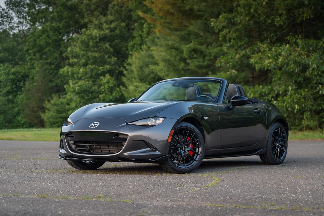 2022 Mazda ND MX-5 Miata - Image 11 of 31