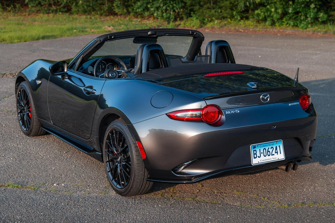 2022 Mazda ND MX-5 Miata - Image 4 of 31