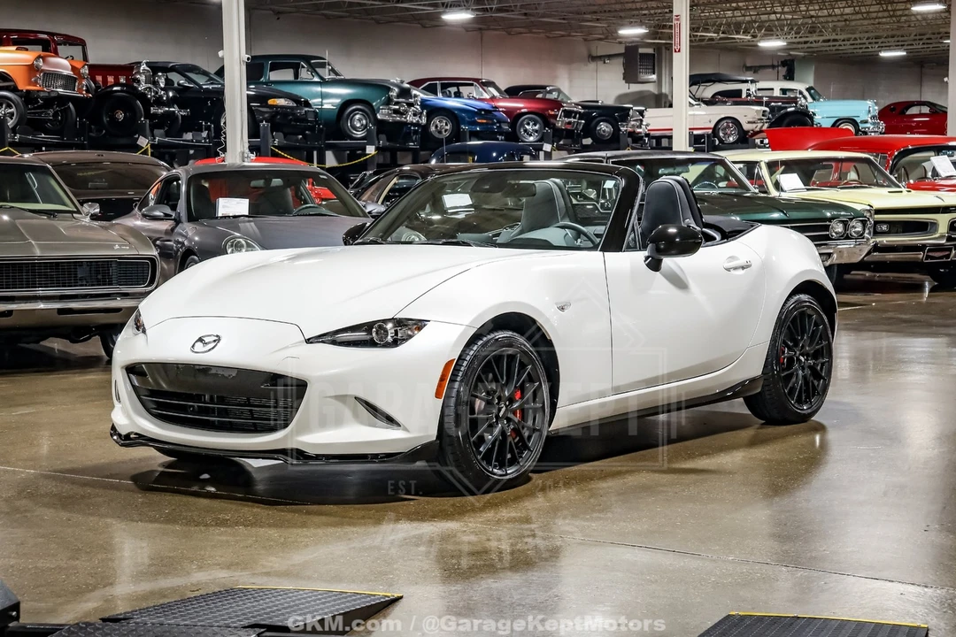2022 Mazda ND MX-5 Miata - Image 4 of 31