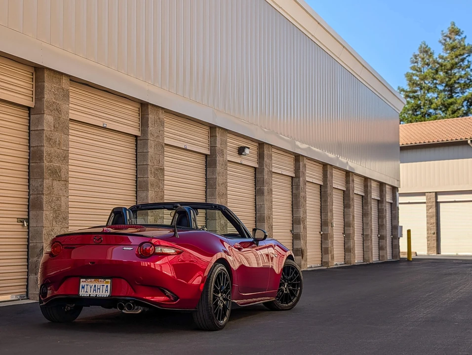 2022 Mazda ND MX-5 Miata - Image 17 of 31