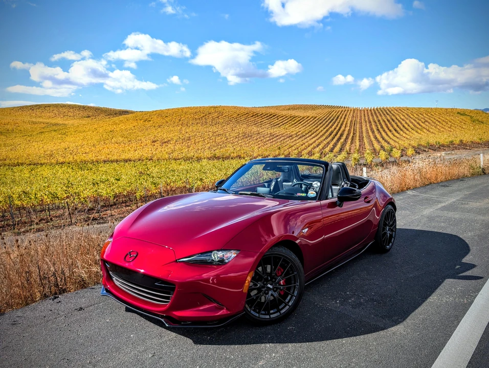 2022 Mazda ND MX-5 Miata - Image 27 of 31