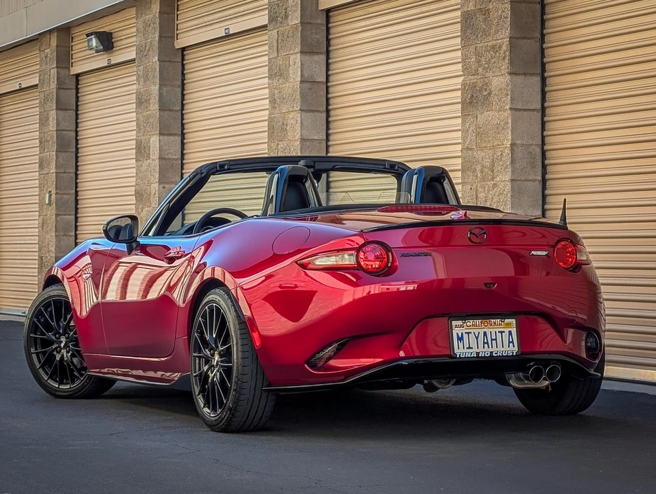 2022 Mazda ND MX-5 Miata - Image 15 of 31