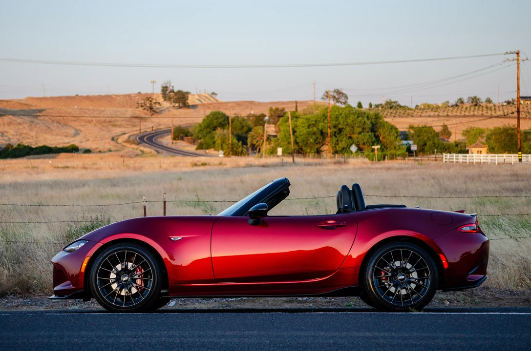 2022 Mazda ND MX-5 Miata - Image 30 of 31