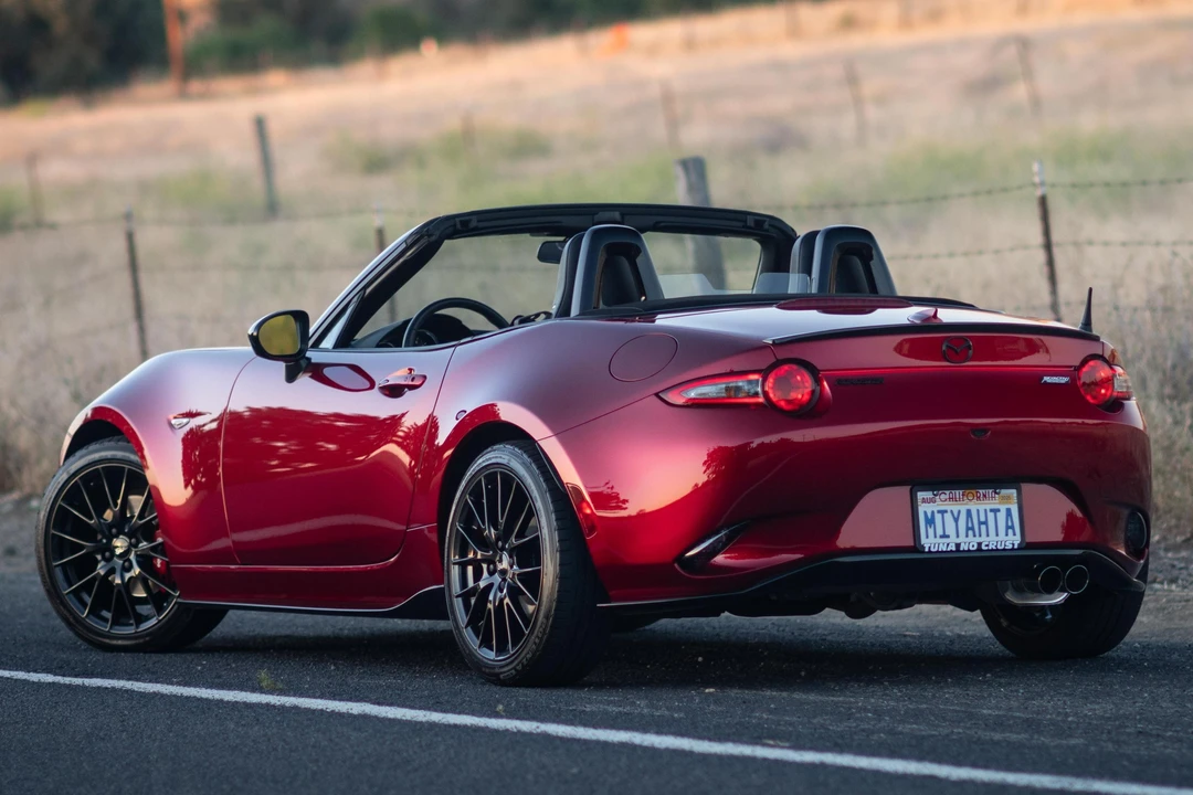 2022 Mazda ND MX-5 Miata - Image 4 of 31