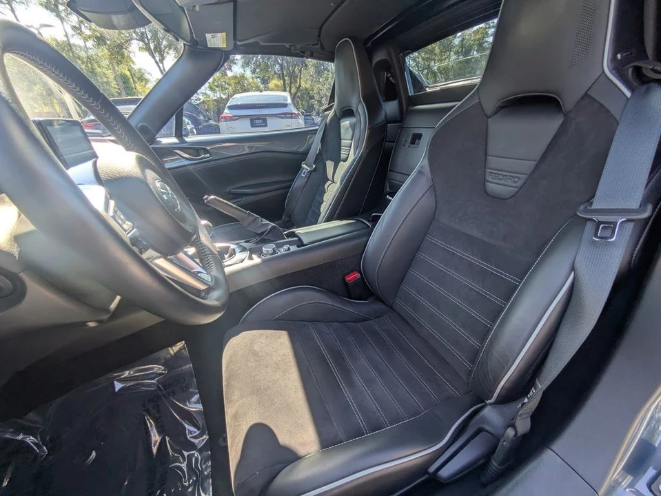 2022 Mazda ND MX-5 Miata - Image 13 of 23